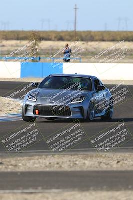 media/Nov-08-2025-Speed Ventures (Sat) [[1c7a6332f5]]/Orange/Session 3 (Turn 1)/